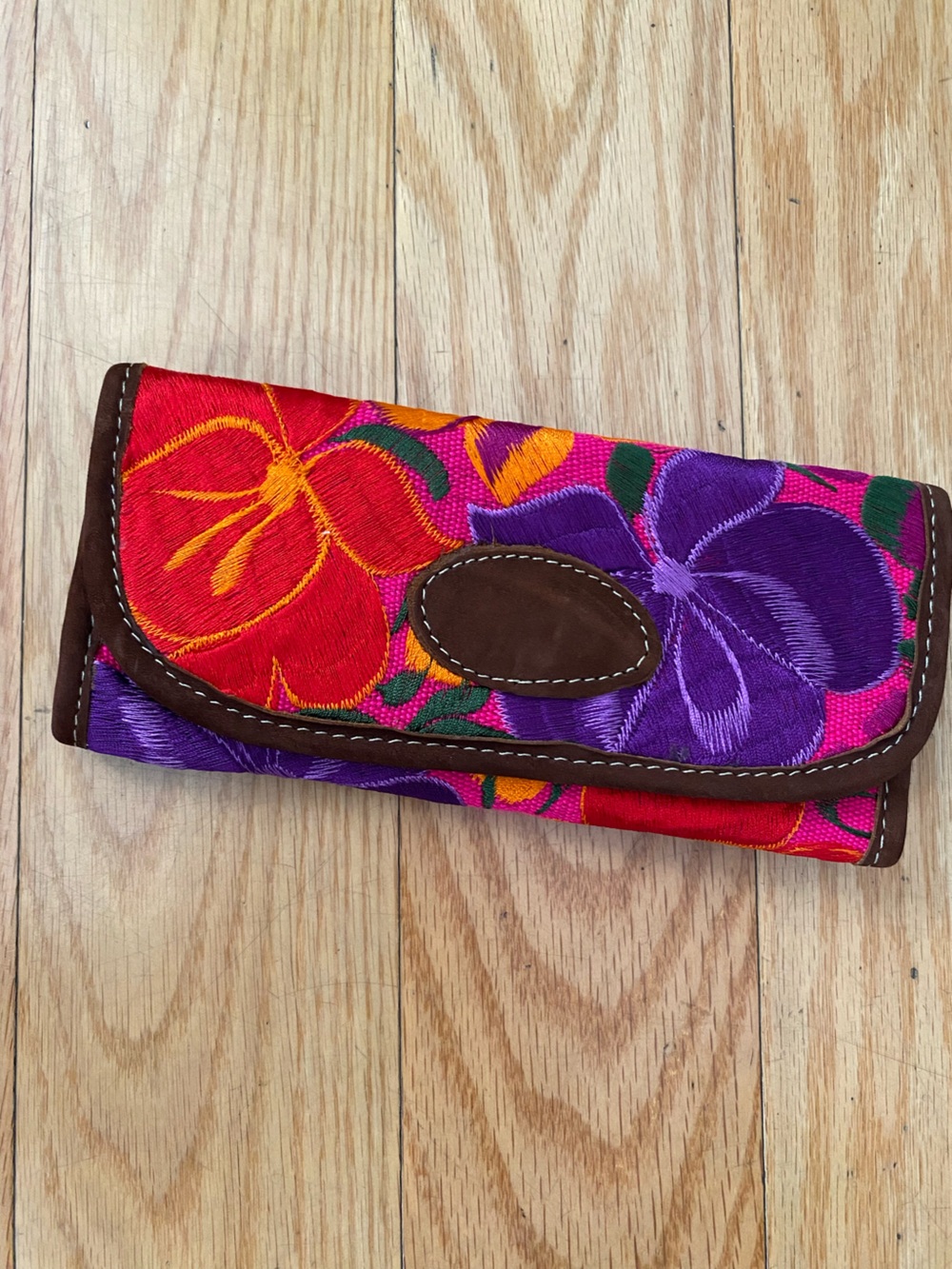 Embroidered Floral Clutch Wallet - Red & Purple
